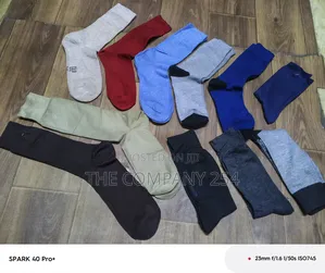 Quality Men Plain Casual Cotton Sock Available