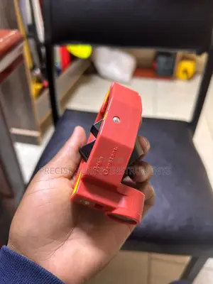 Compact 50mm Monitoring Mini Prism