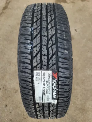 205/70 R15 Yokohama Tyres 96h Geolandar a/T G015