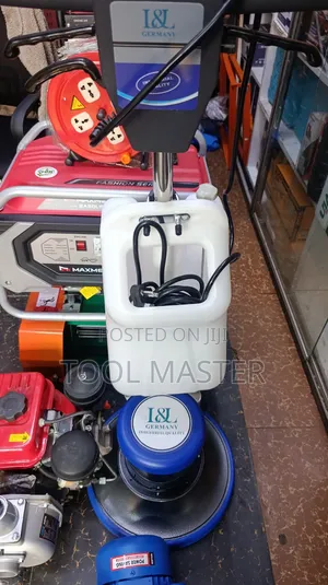 I L Germany Carpet Cleaner/Quality Floor Scrubber