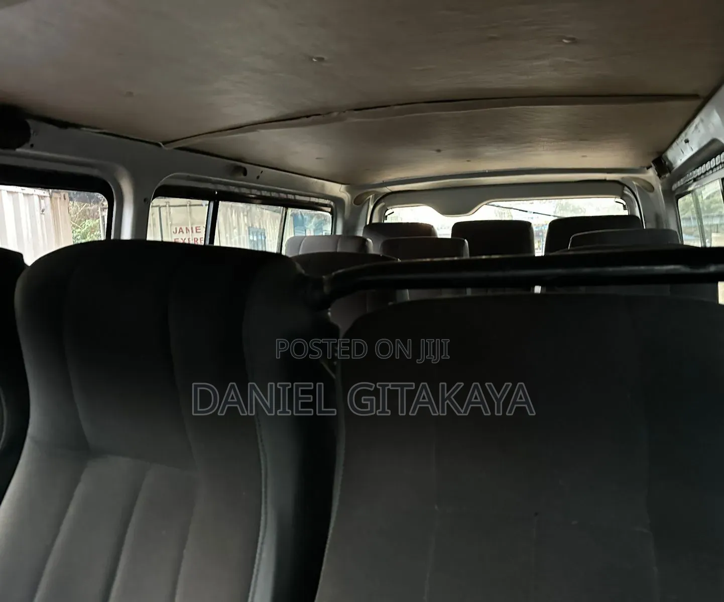 Toyota HiAce 2013 Silver