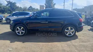 Audi Q5 2012 Black