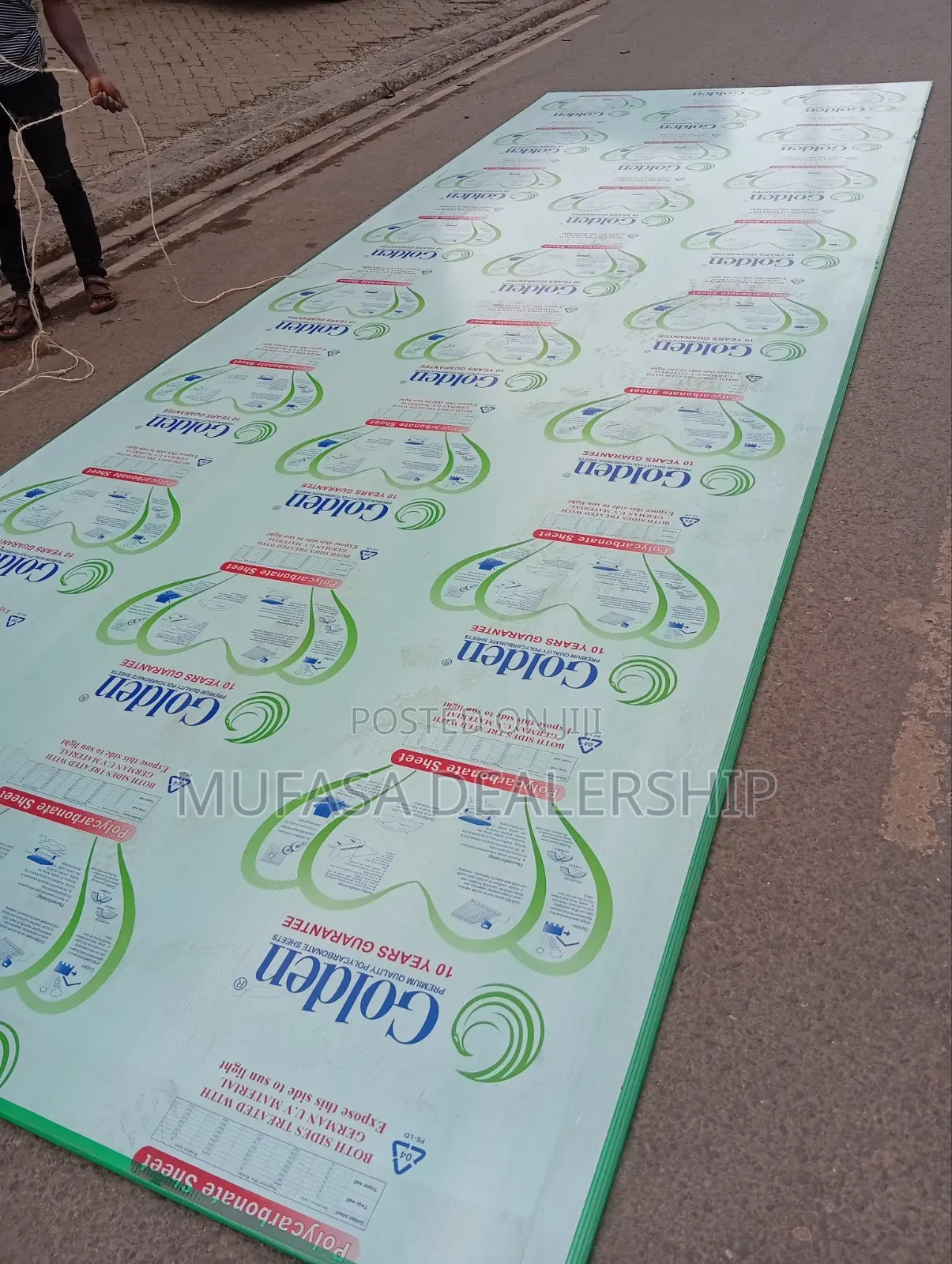 Polycarbonate Seller