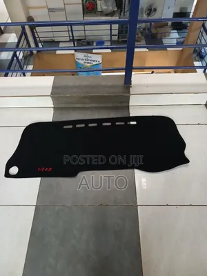 Toyota Vitz 2011-2017 Dashboard Cover – Anti-Slip Sun Protection Mat