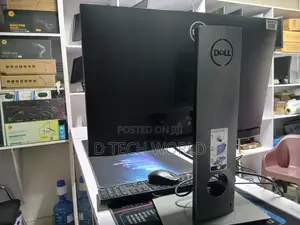 Desktop Computer Dell OptiPlex 7070 8GB Intel Core i5 SSD 512GB