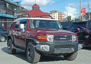 Toyota FJ Cruiser 4X4 AT 2013 Burgundy