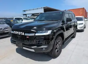 Toyota Land Cruiser LC300 2021 Black