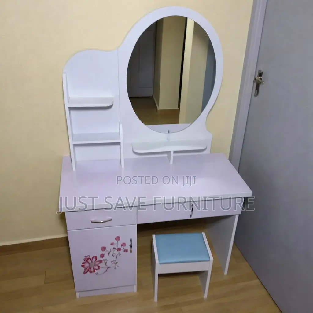 Dressing Table With Mirror Stool – Elegant Vanity Set