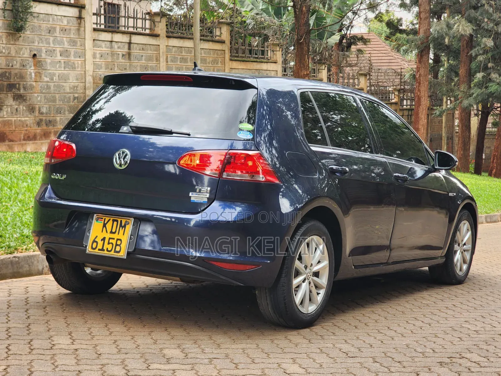 Volkswagen Golf 2016 Blue