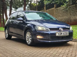Volkswagen Golf 2016 Blue