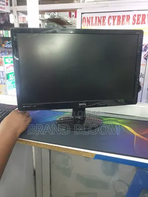 22 Inch Streched Monitor