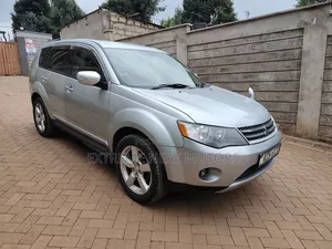 Mitsubishi Outlander 2009 Silver