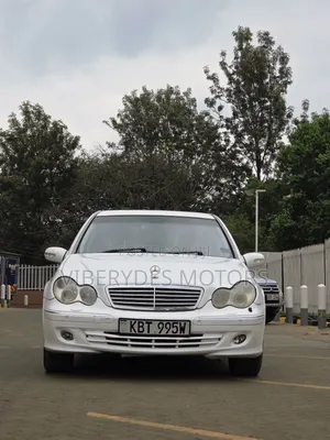Mercedes-Benz C230 2005 White