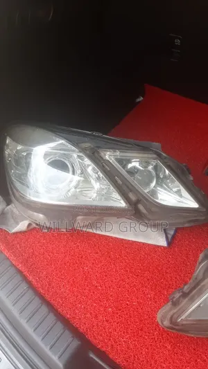 Mercedes Headlight