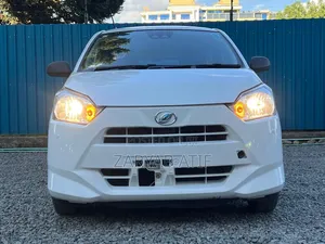 Daihatsu Mira 2019 White