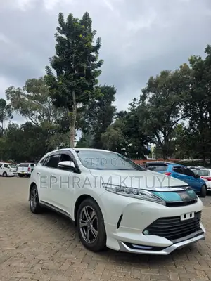 Toyota Harrier 2018 White