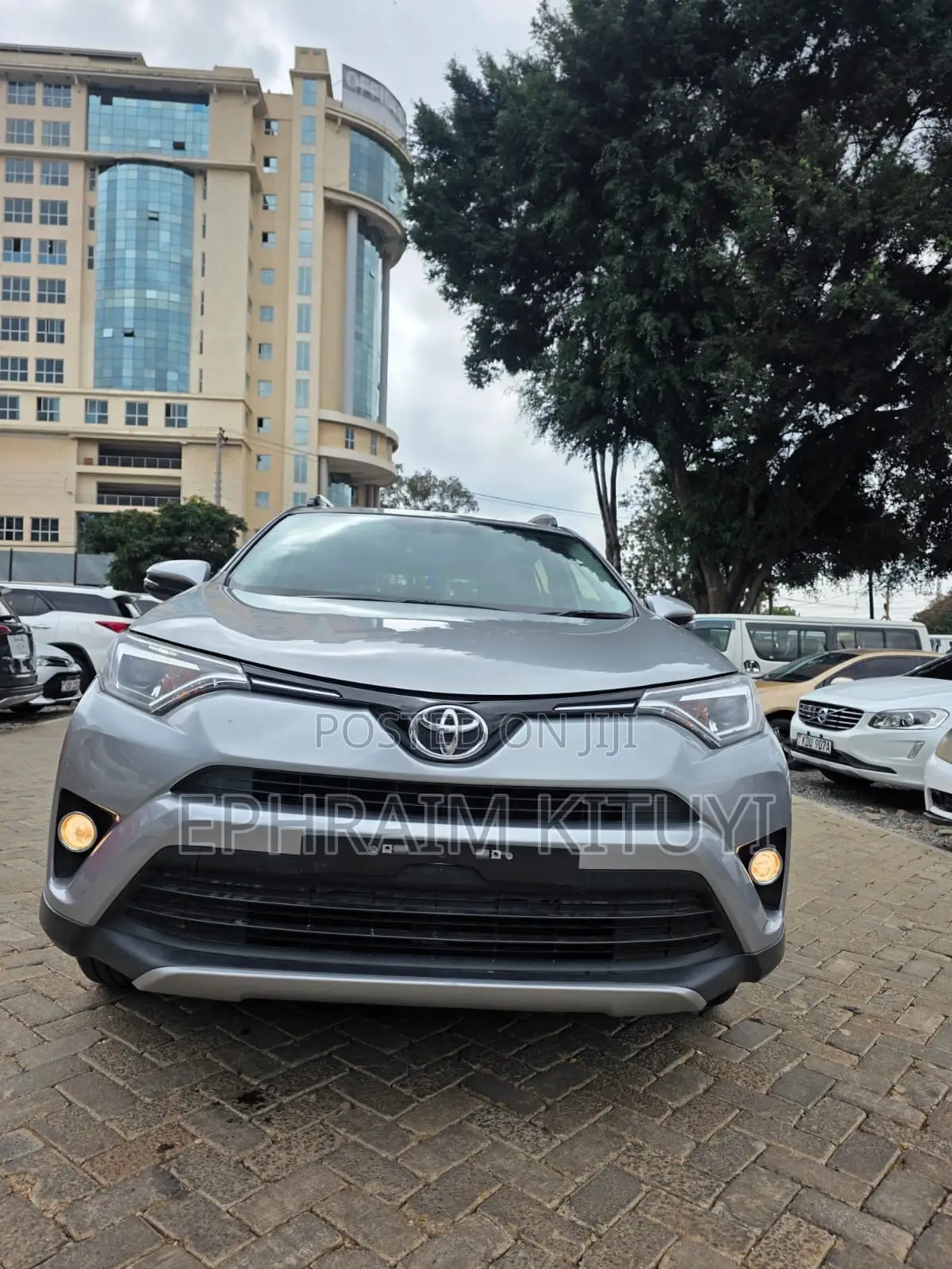 Toyota RAV4 2018 Gray