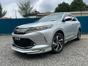 Toyota Harrier 2020 Silver