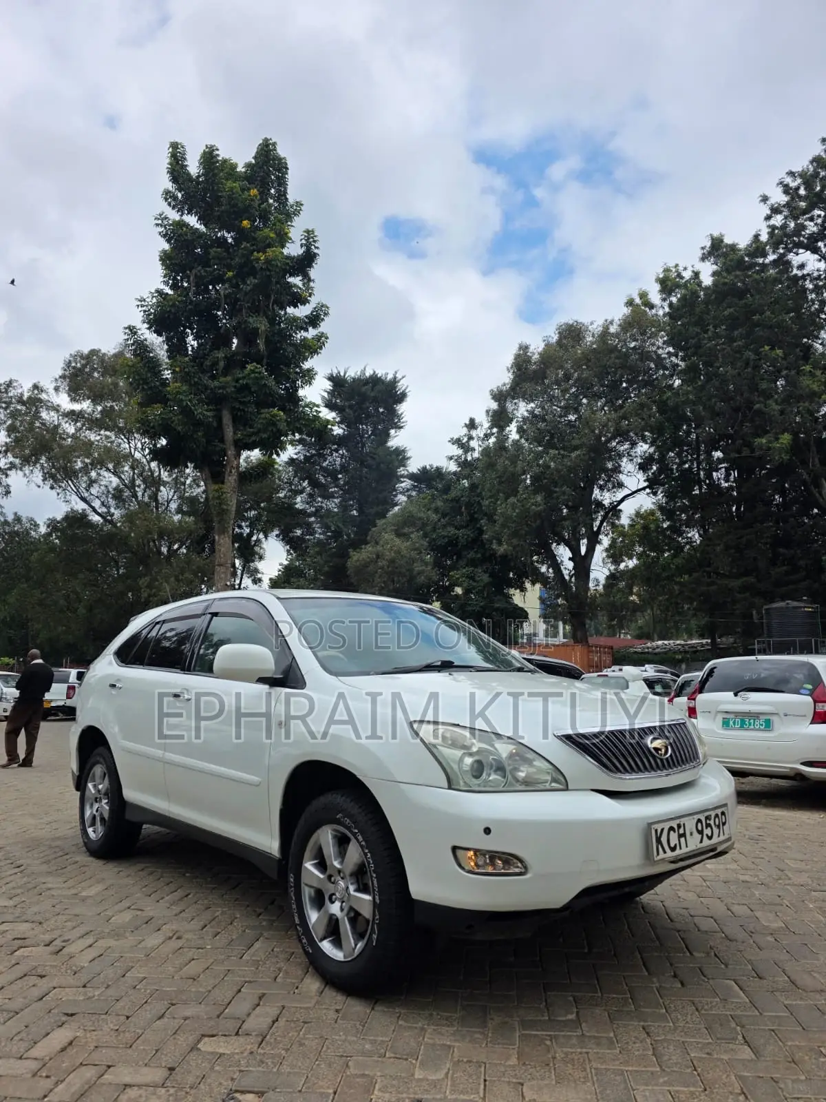 Toyota Harrier 2009 White