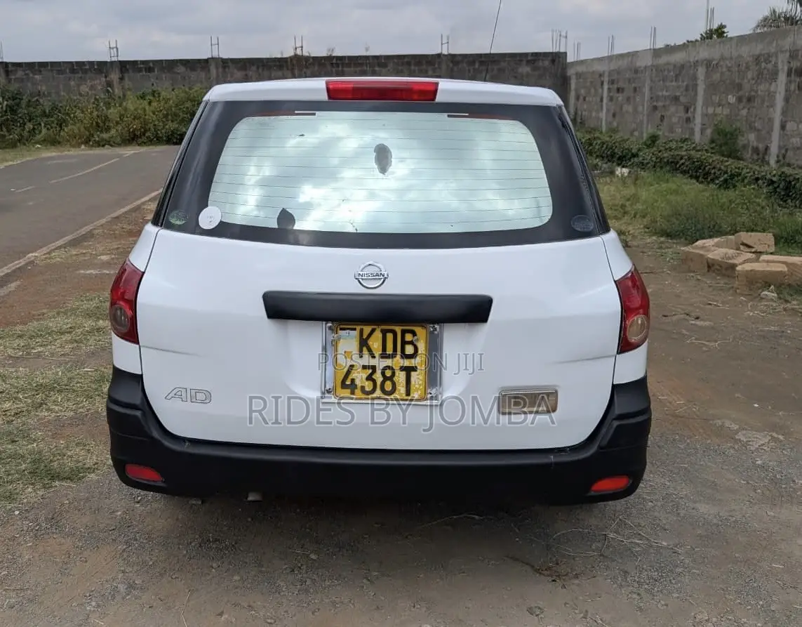 Nissan Advan 2014 White