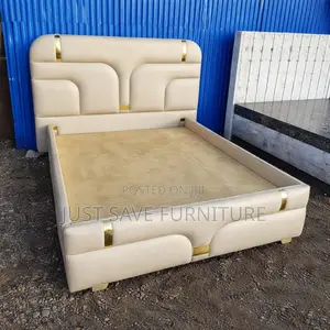 Modern 5x6 Upholstered Bed With Gold Accents – Cream White