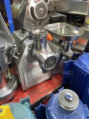 Commercial Electric Meat Grinder M22