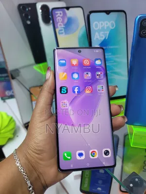 Infinix Hot 50 Pro+ 4G 256 GB Purple