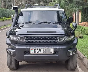 Toyota FJ Cruiser 2012 Matt Black