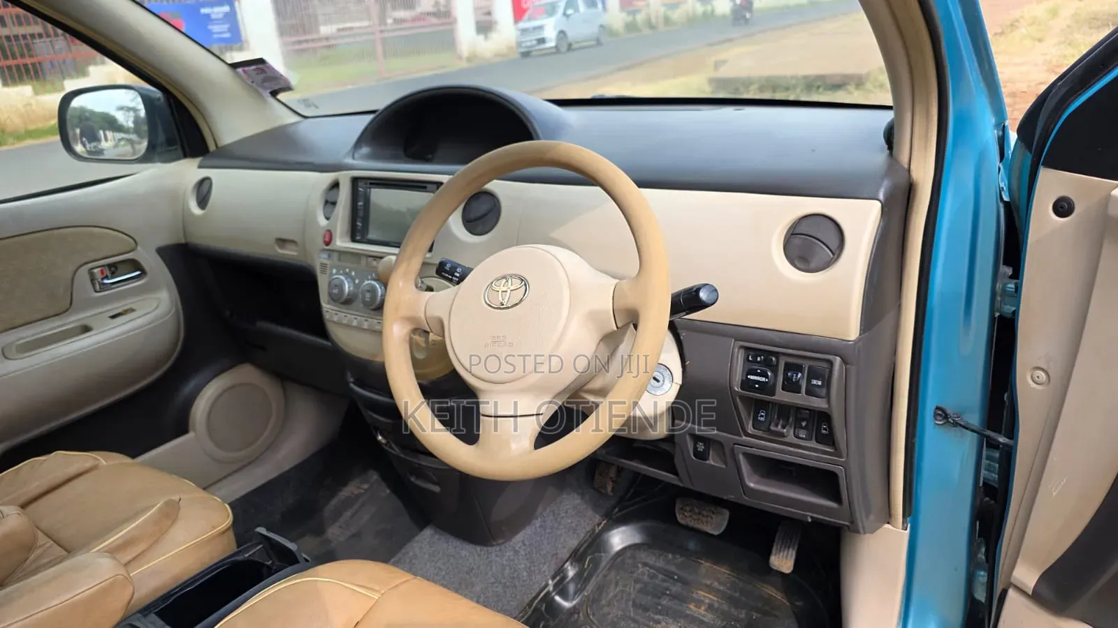 Toyota Sienta 2009 Blue