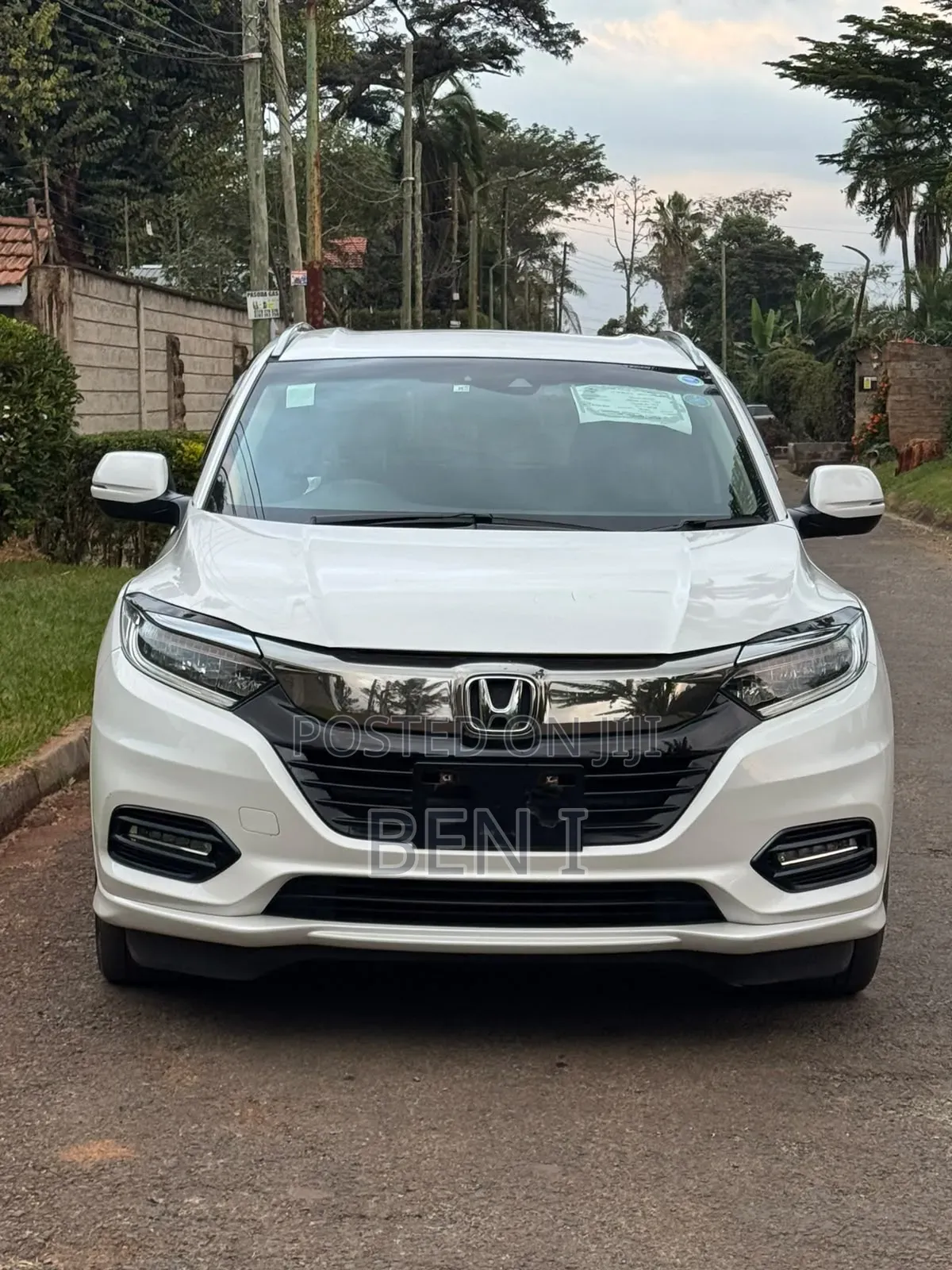 Honda Vezel 2019 White
