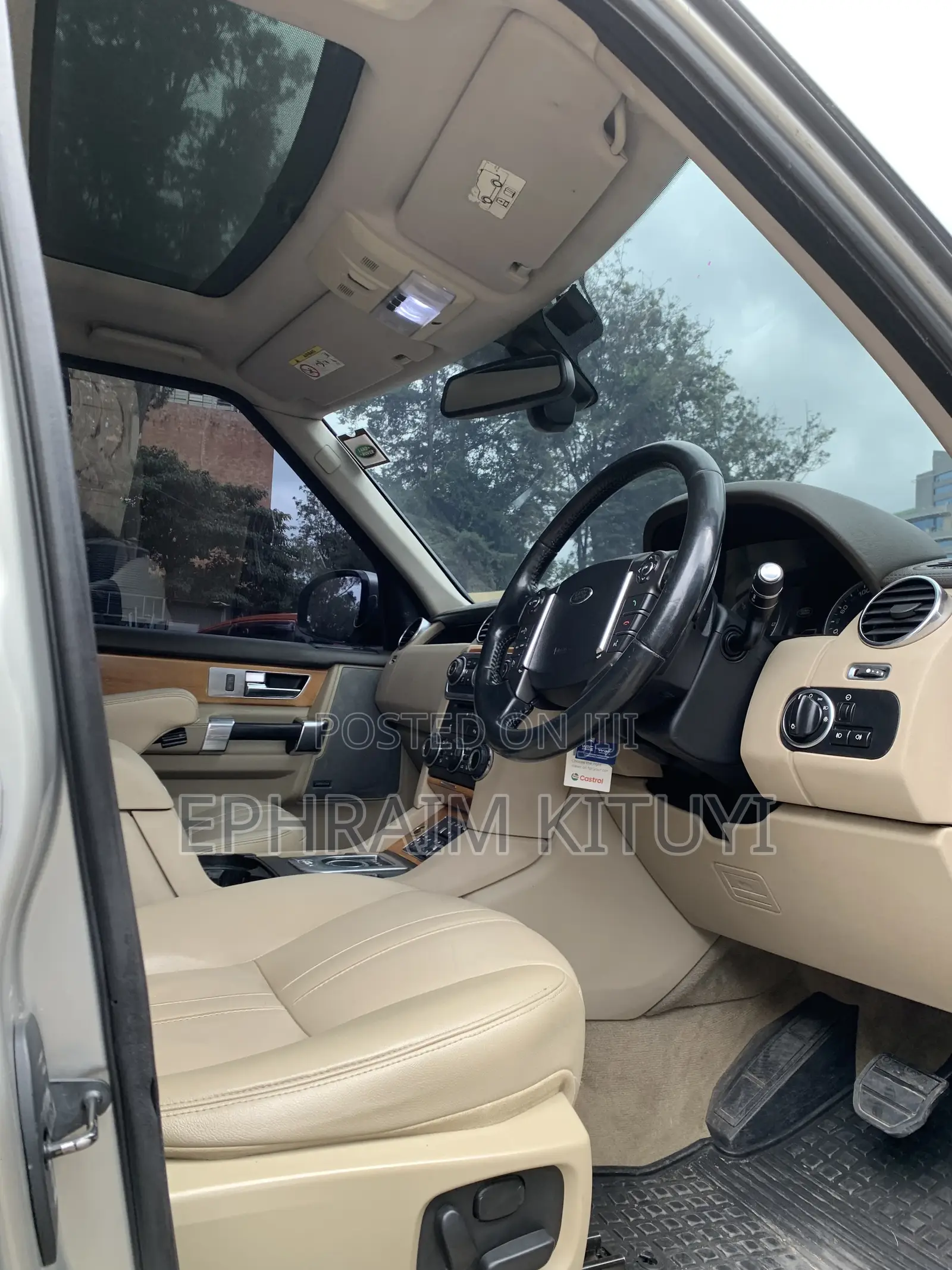 Land Rover Discovery 2015 Silver