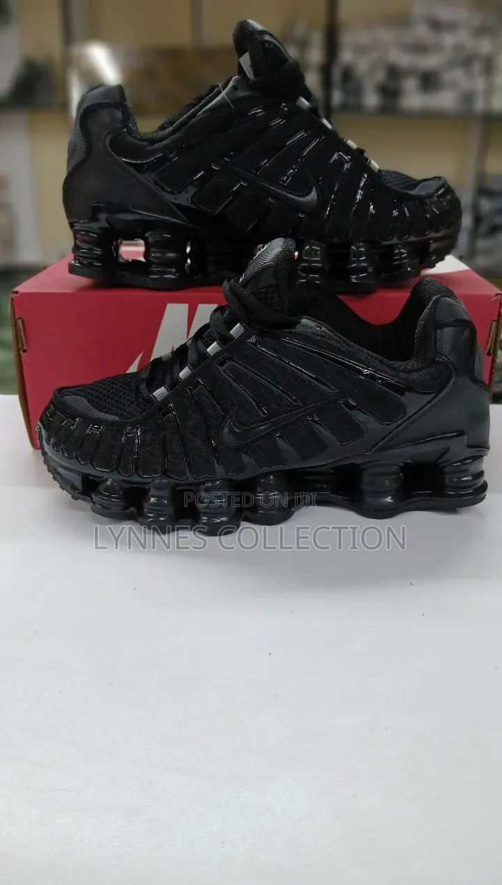 Nike Shox Red / Black