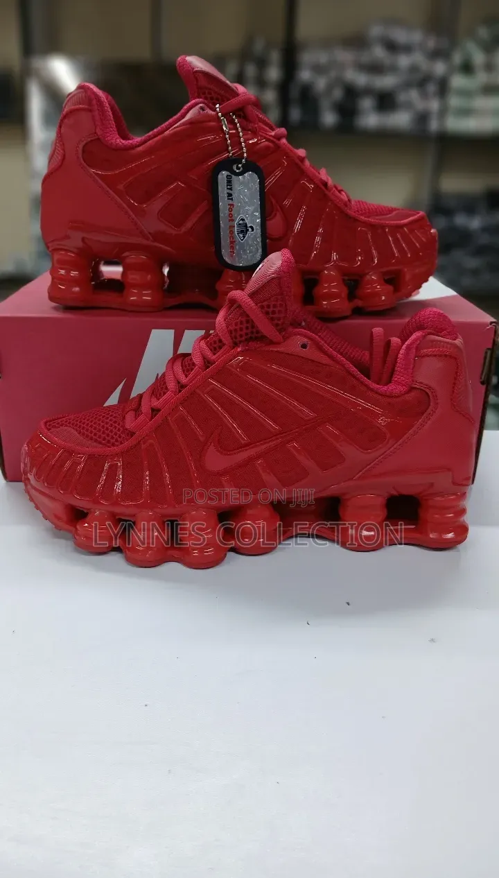 Nike Shox Red / Black
