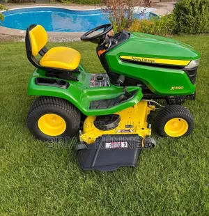 John Deere Tractor Lawn Mower