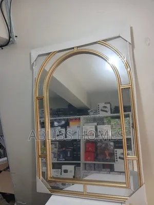 Elegant Arched Gold Frame Decorative Mirror