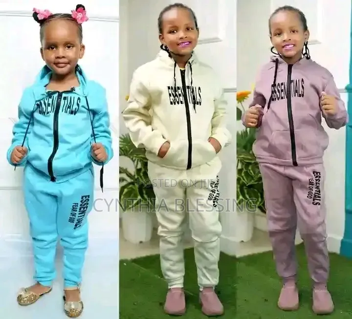 Warm Kids Tracksuits