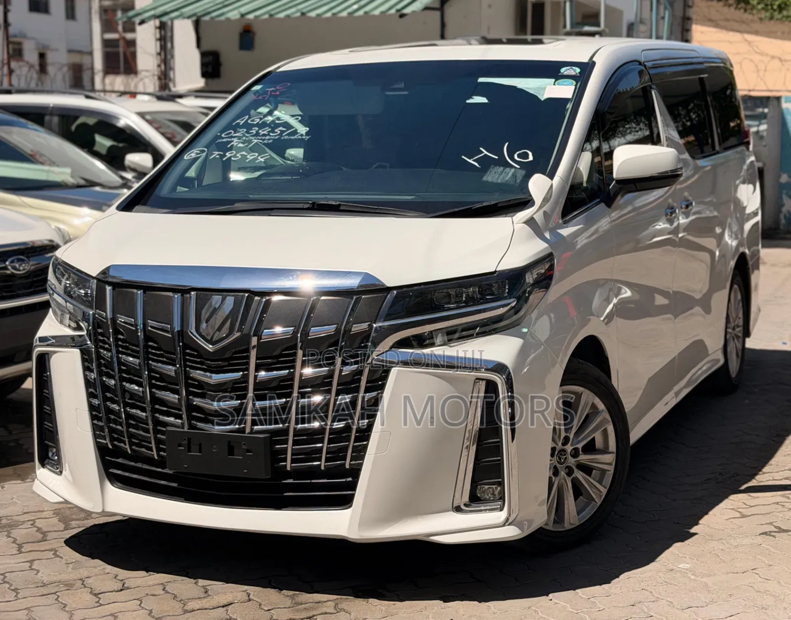 Toyota Alphard 2020 White