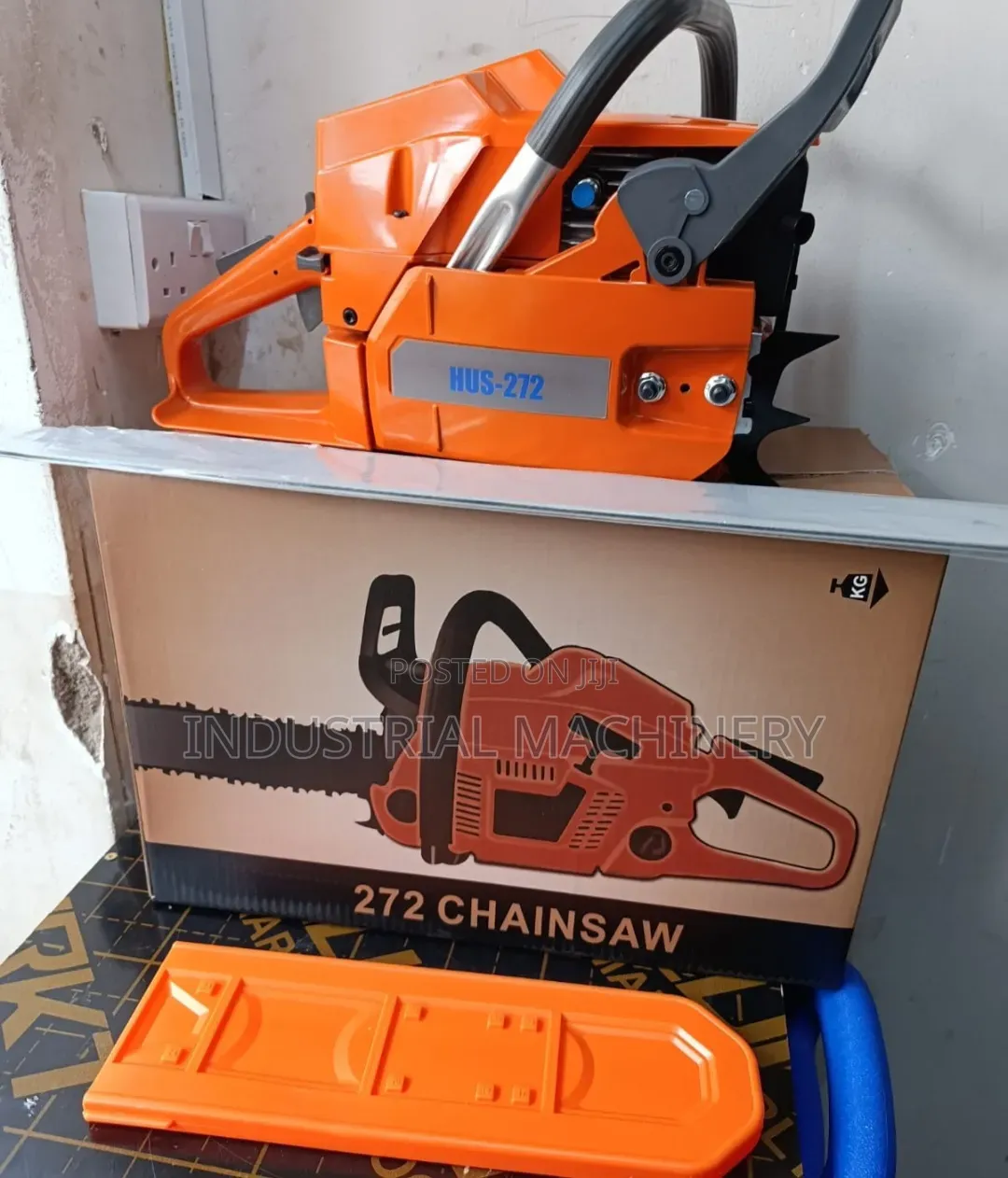 Husq 272 Chain Saw