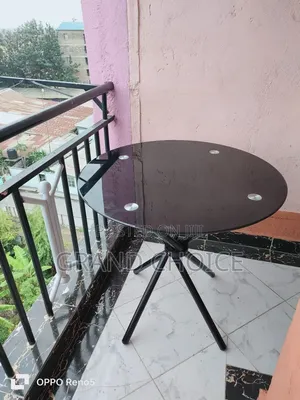 Round Black Balcon Dining Table