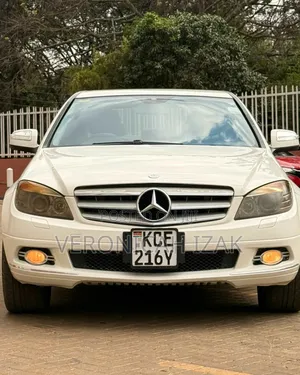 Mercedes-Benz C200 2008 Pearl