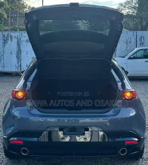 Mazda 3 2019 Blue
