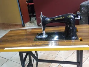 Commercial Sewing Machine/ "Singer Sewing