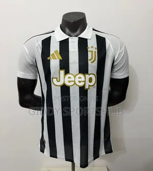 Adidas Juventus 2026/2027 Home Jersey