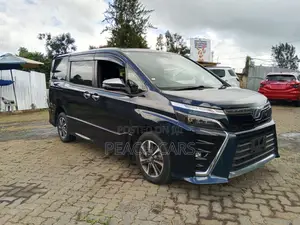 Toyota Voxy 2018 Blue