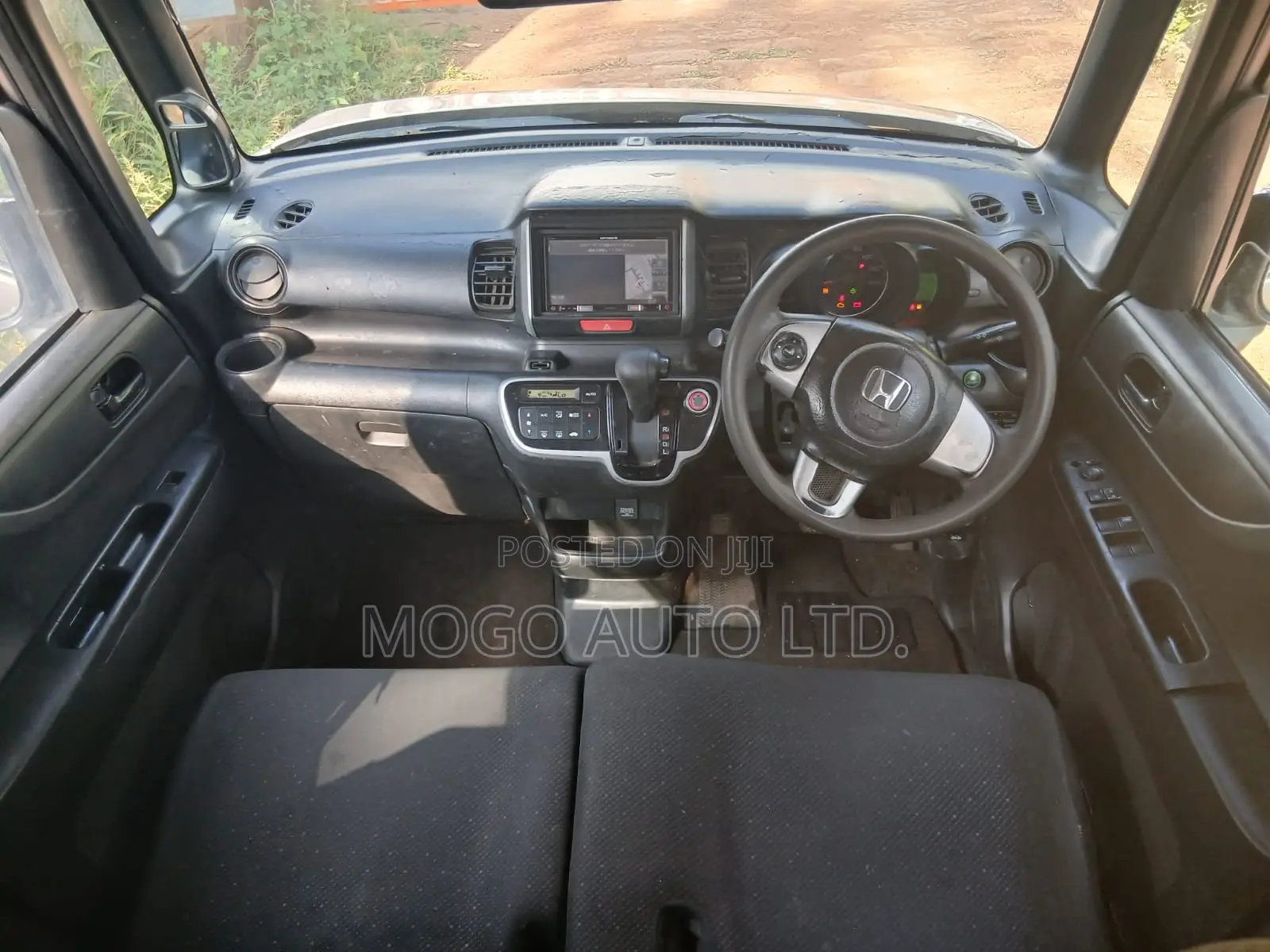Honda N-Box 2015 Pink
