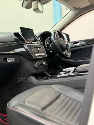 Mercedes-Benz GLE-Class 2017 White