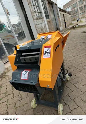 Efficient Animal Feed Cutter