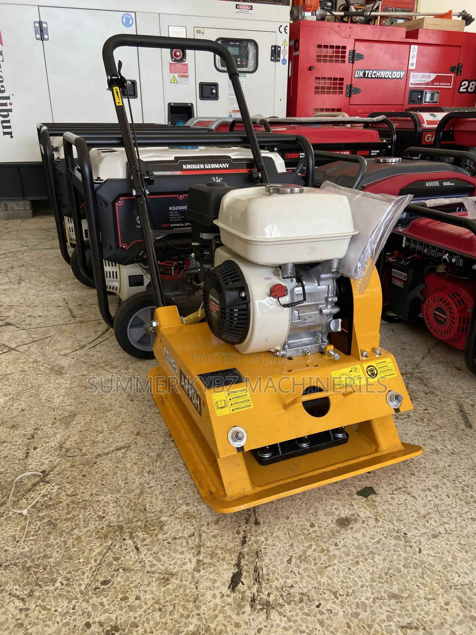 Aico Japan 90kgs Plate Compactor With Engine