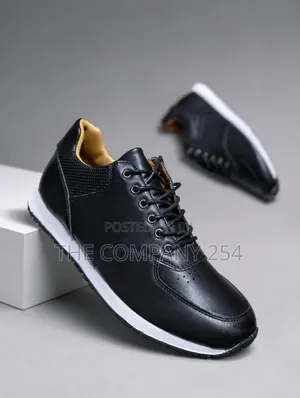 Quality Casual Leather Rubber Laced Shoes Available