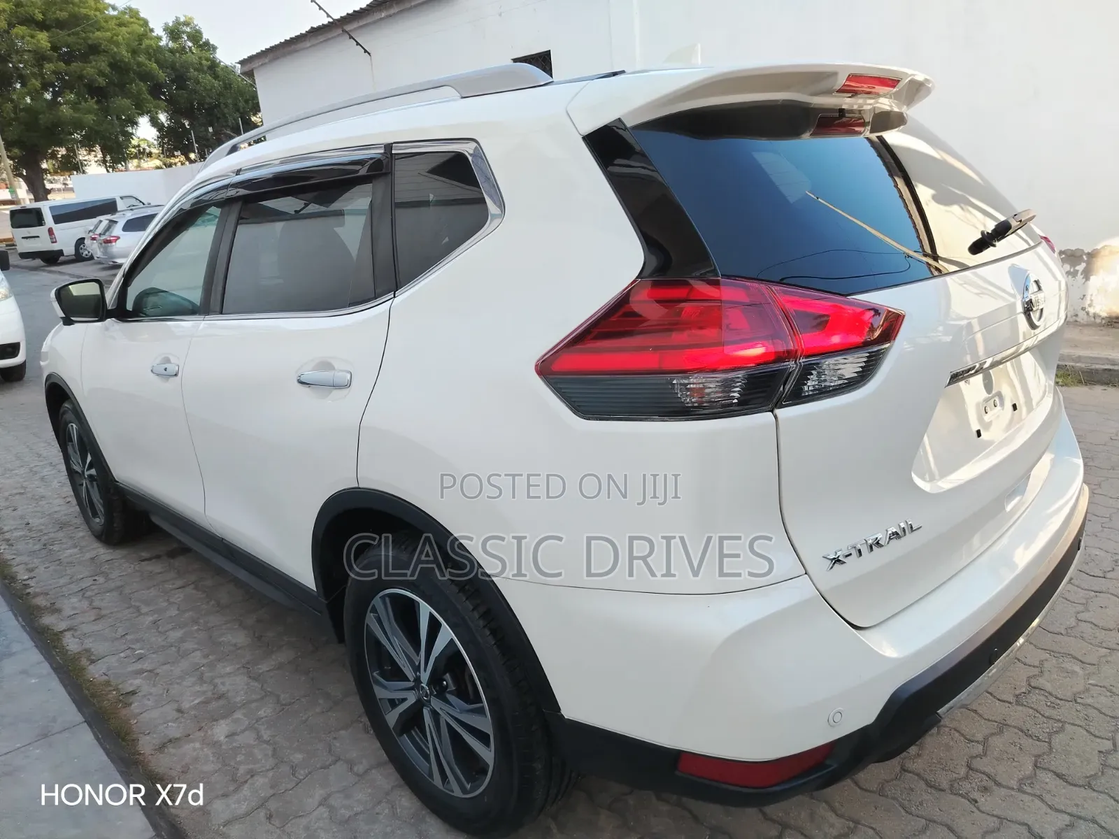 Toyota Vitz 2019 White